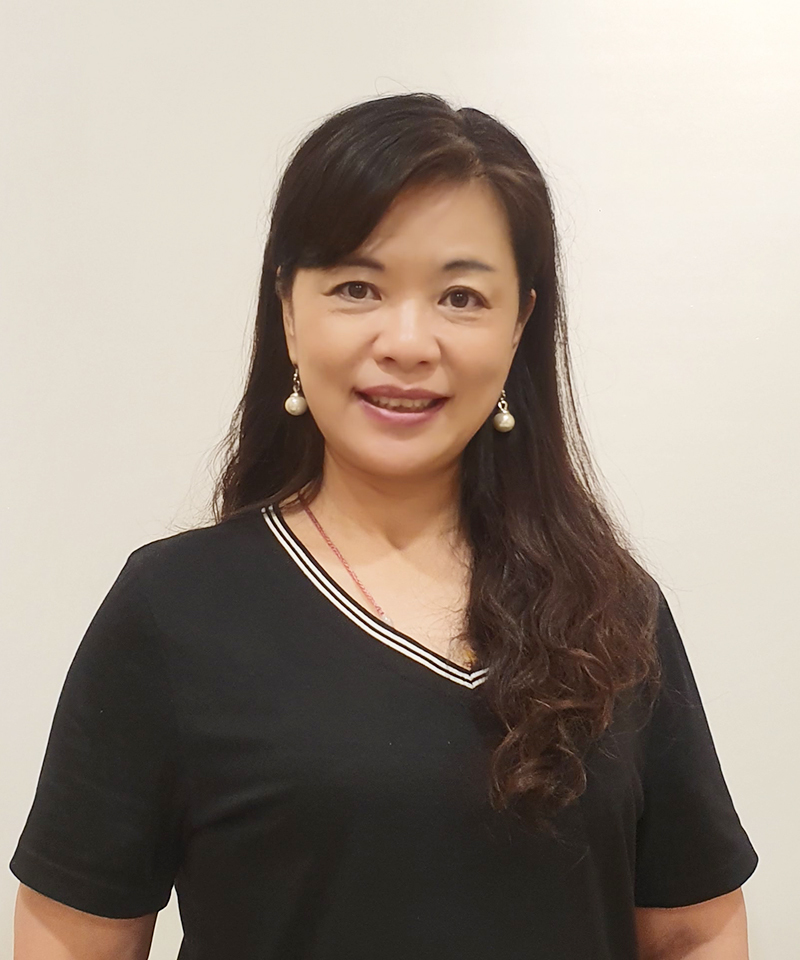 邱宜令 Chiou, Yi-Ling
